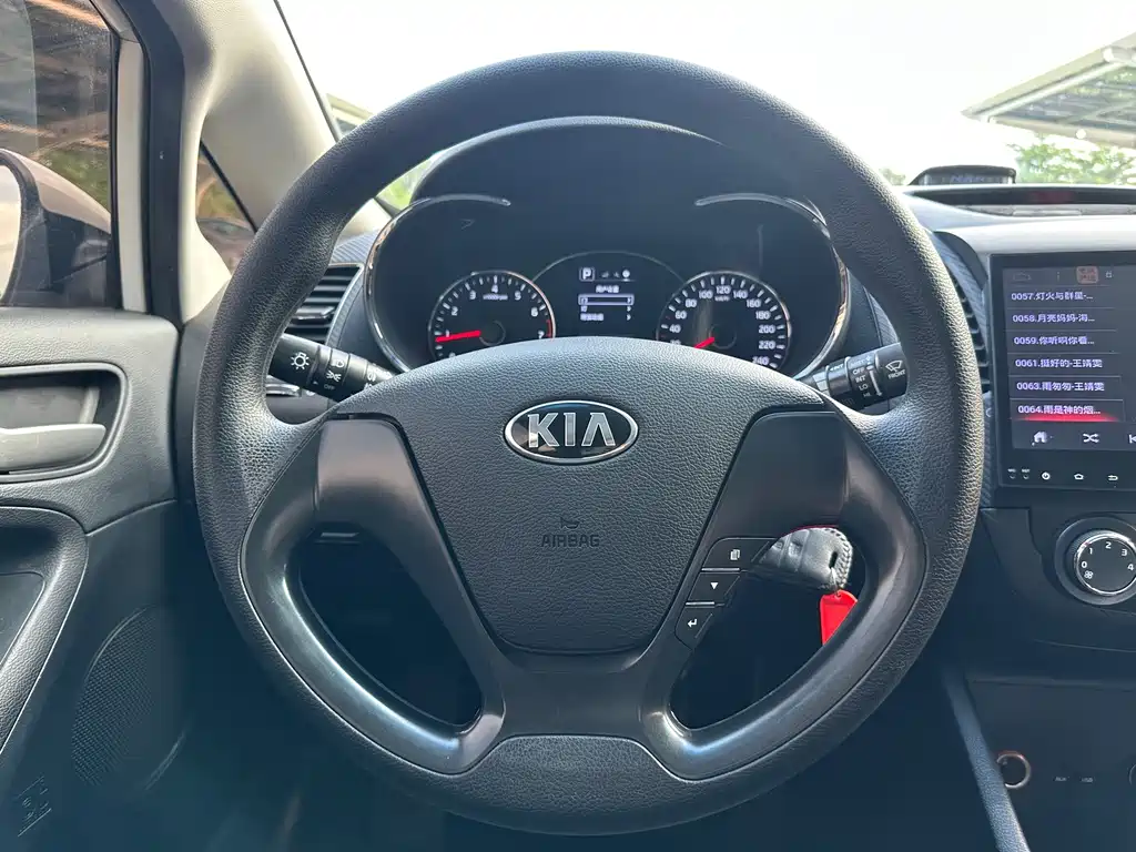 Kia K3 — миниатюра 17