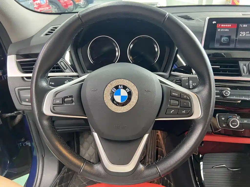 BMW X2 — миниатюра 10