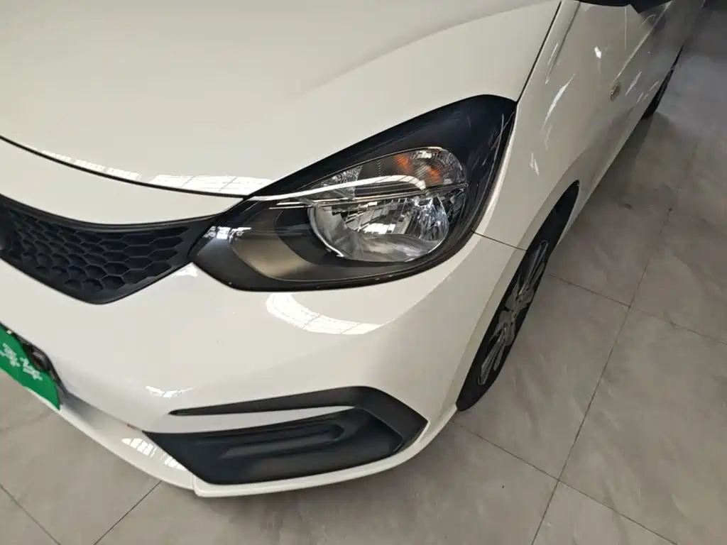 Honda Fit — миниатюра 24