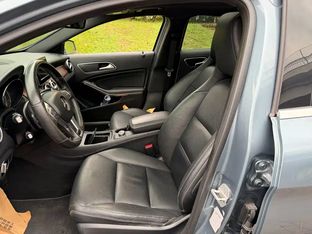 Mercedes-Benz GLA (Import) — миниатюра 8