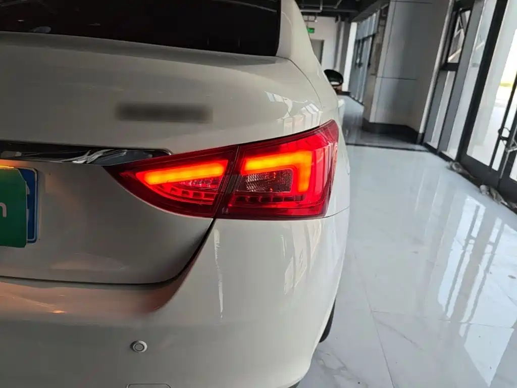 Chery Arrizo 5 — миниатюра 8