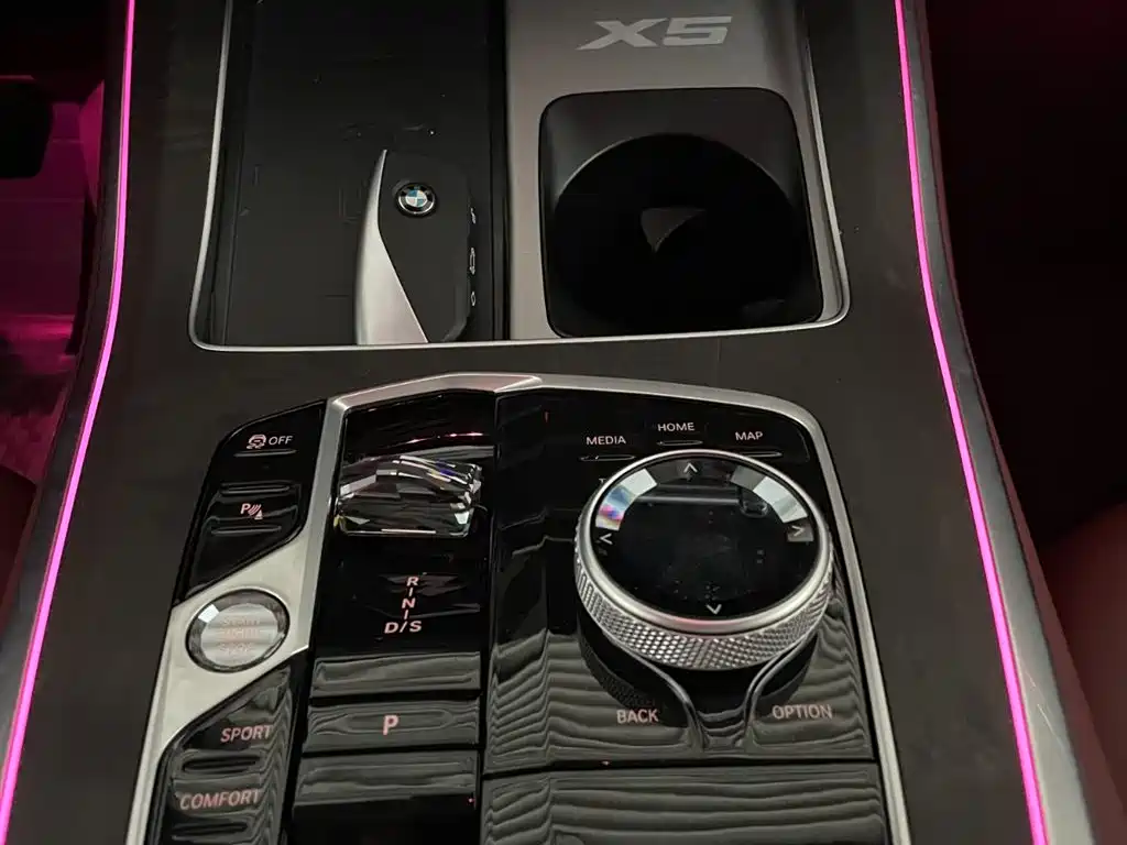 BMW X5 — миниатюра 6