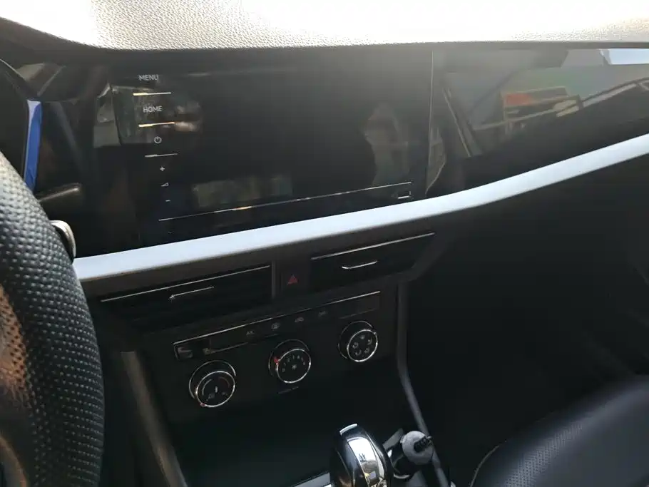 Volkswagen Lavida — миниатюра 13