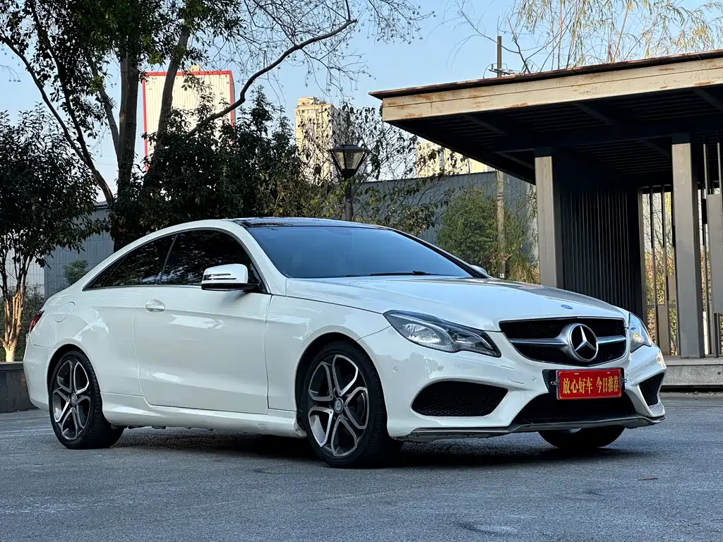 Mercedes-Benz E-Class (Import) 2015