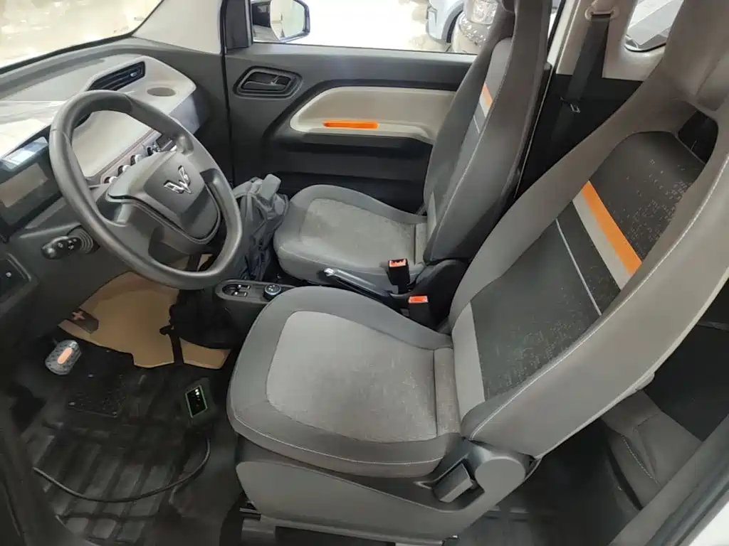 Wuling MINIEV — миниатюра 16