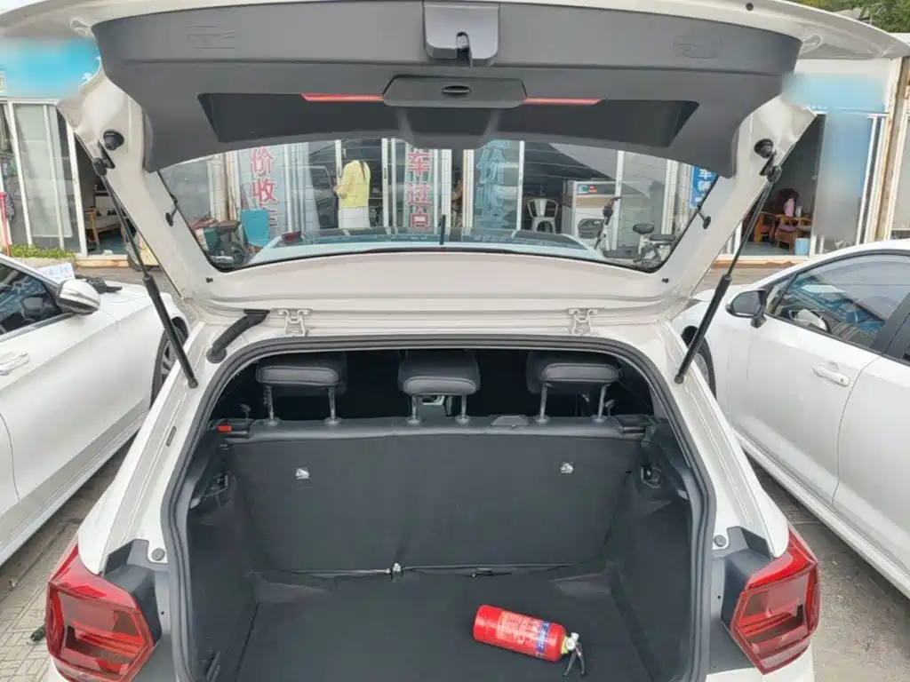 Volkswagen Polo — миниатюра 19