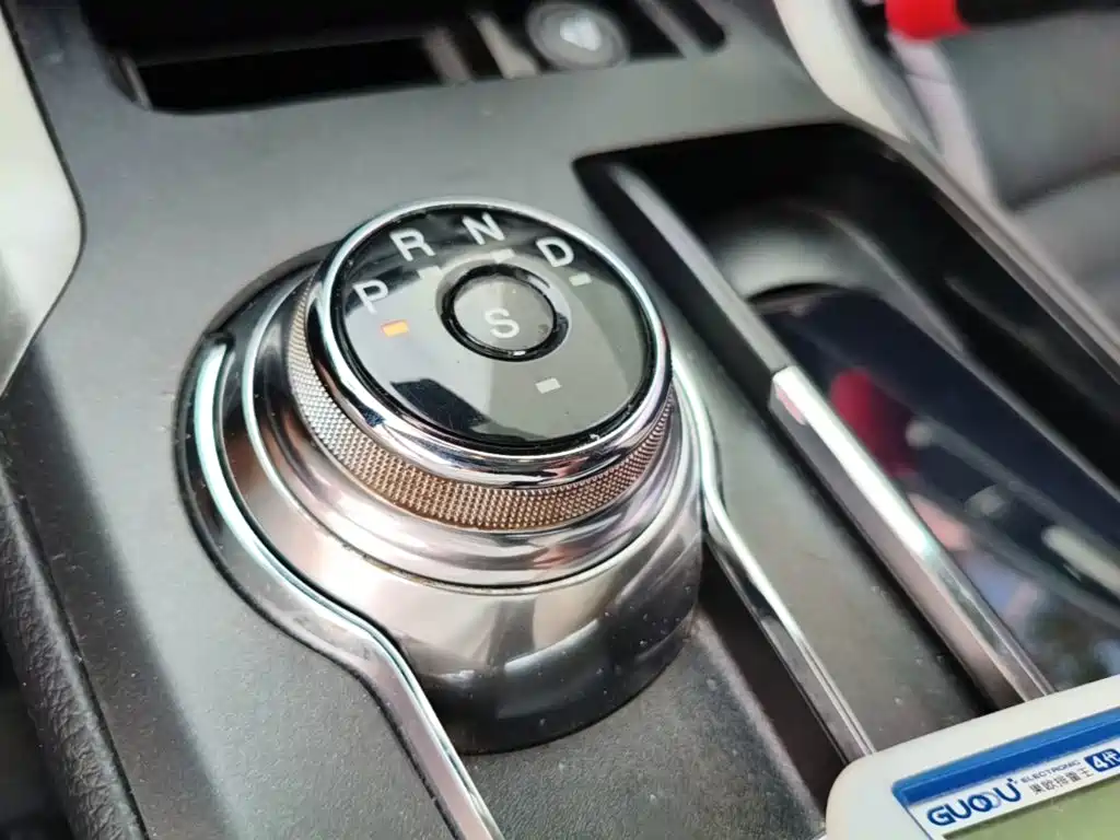 Ford Mondeo — миниатюра 19