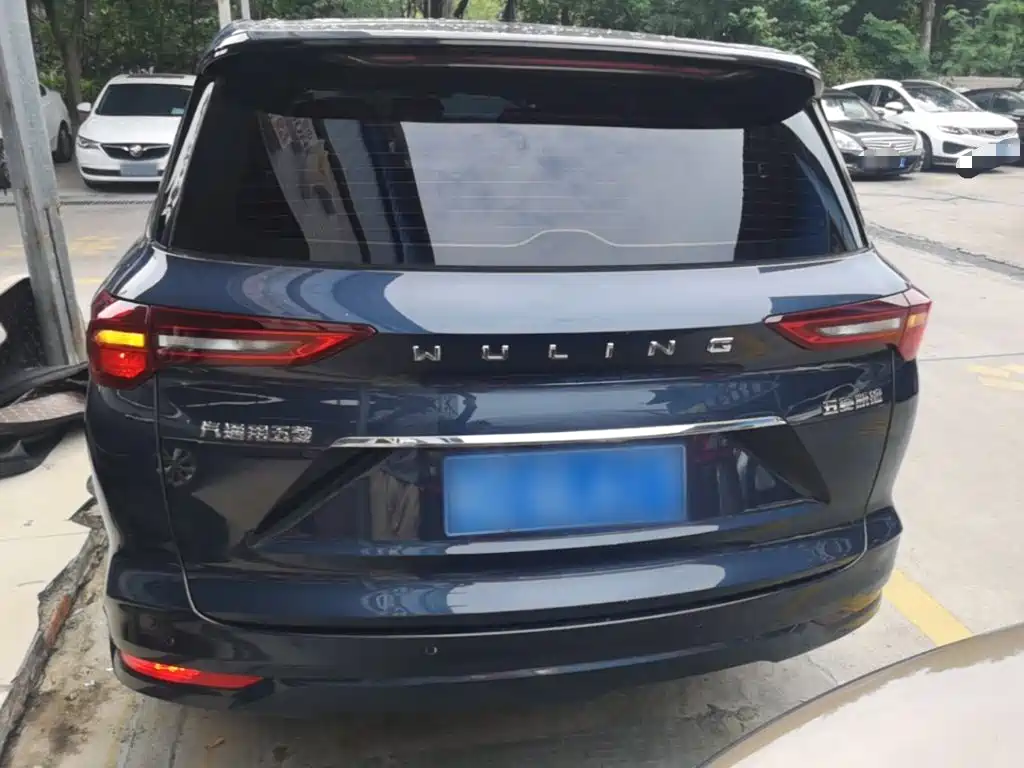 Wuling Victory — миниатюра 6