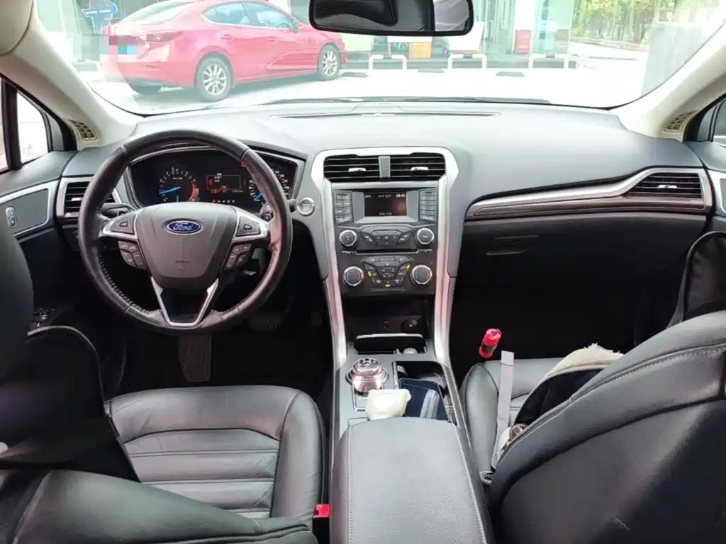 Ford Mondeo — миниатюра 14