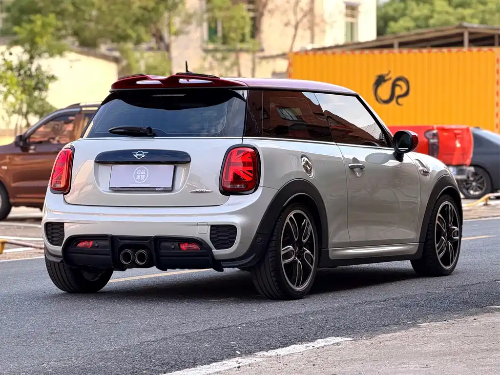 MINI Mini JCW — миниатюра 4