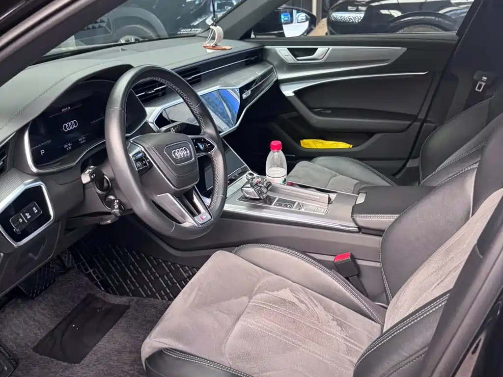 Audi A6L — миниатюра 5