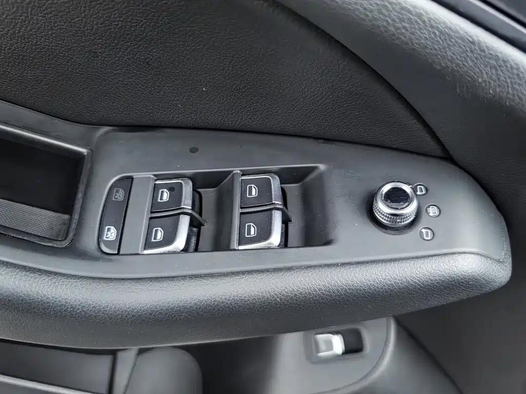 Audi Q5 — миниатюра 9