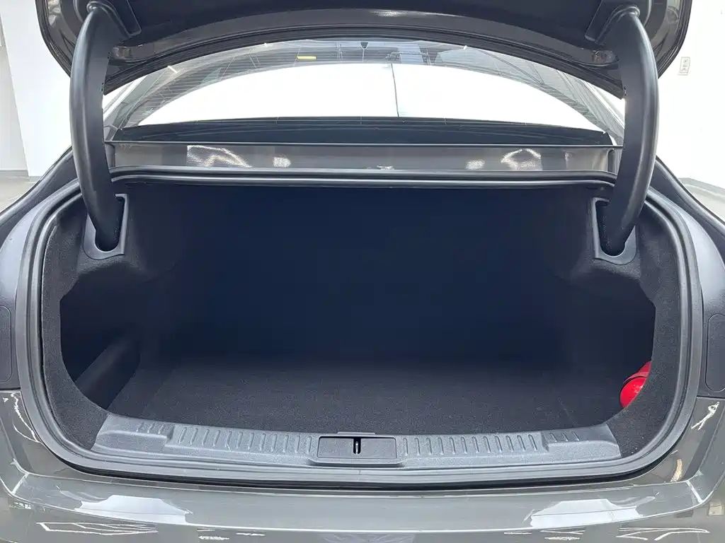 Lincoln Z — миниатюра 11