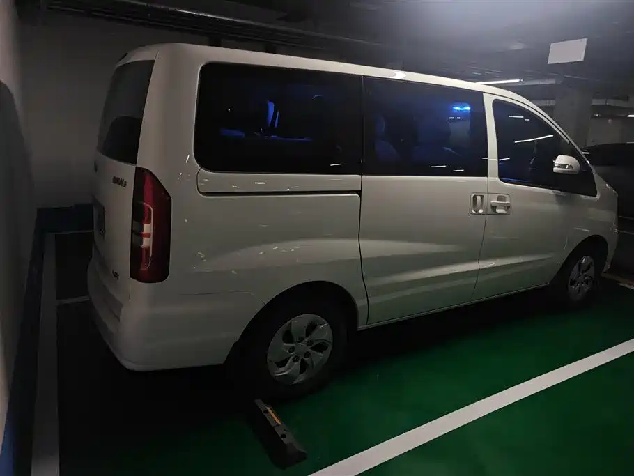 JAC RefineM3 M3 2025 1.5T MT Smart Connect 7/8 мест