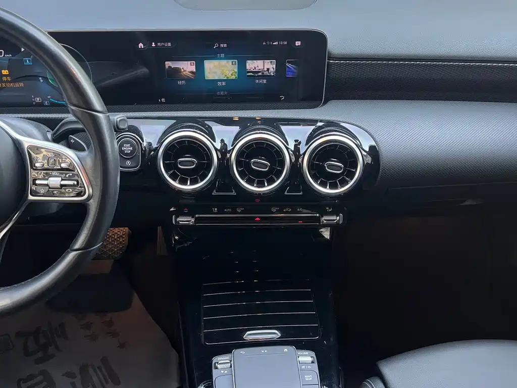 Mercedes-Benz A-Class — миниатюра 13
