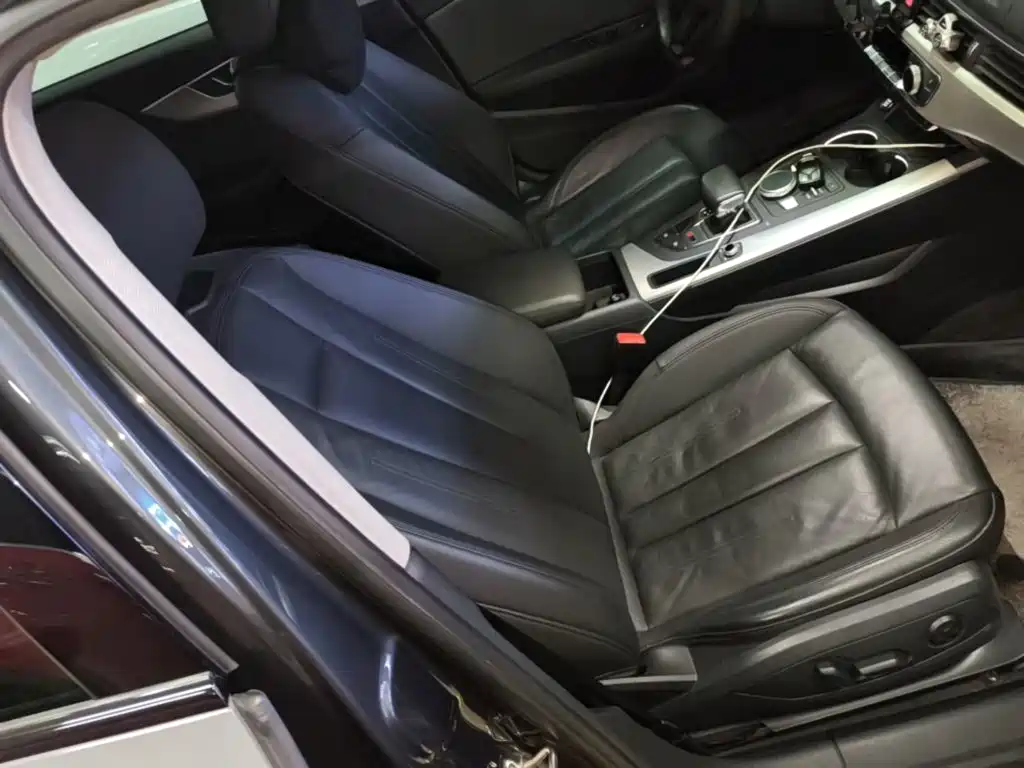 Audi A4 (Import) — миниатюра 25