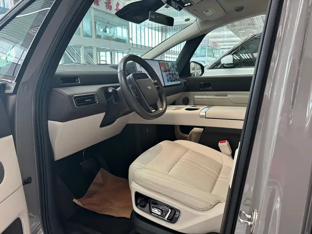 Li Auto Li MEGA — миниатюра 8