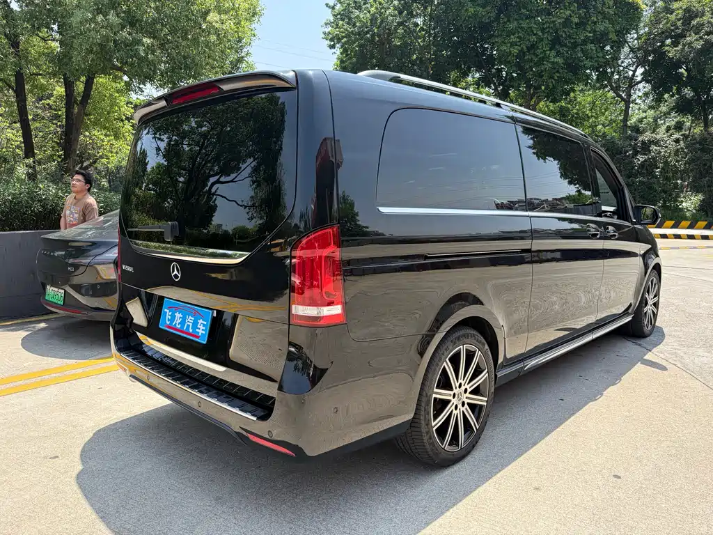 Mercedes-Benz V-Class V 2022 V 260 L Luxury
