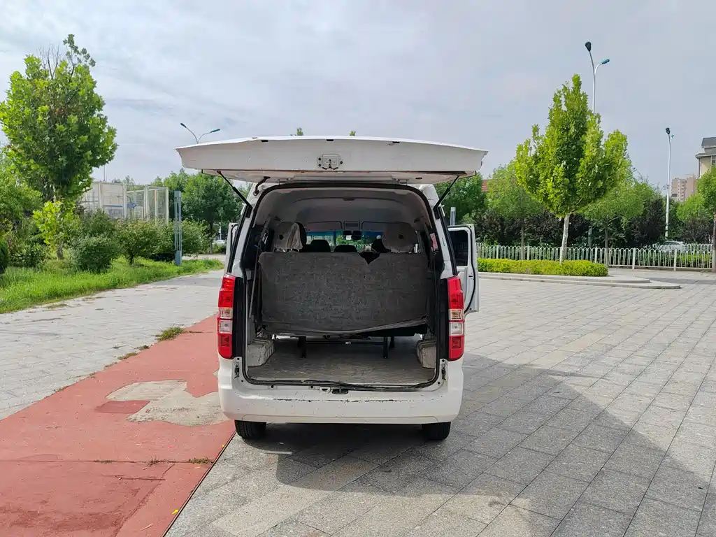 Jinbei Hiace EV — миниатюра 9