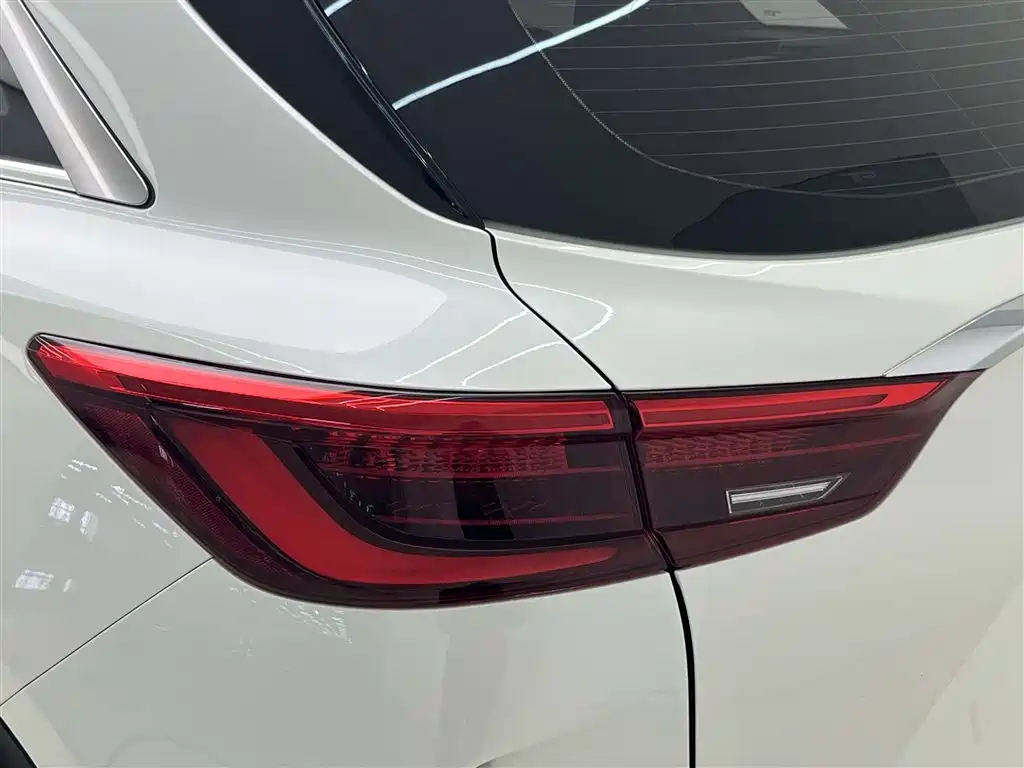 Infiniti QX50 2020 2.0T
