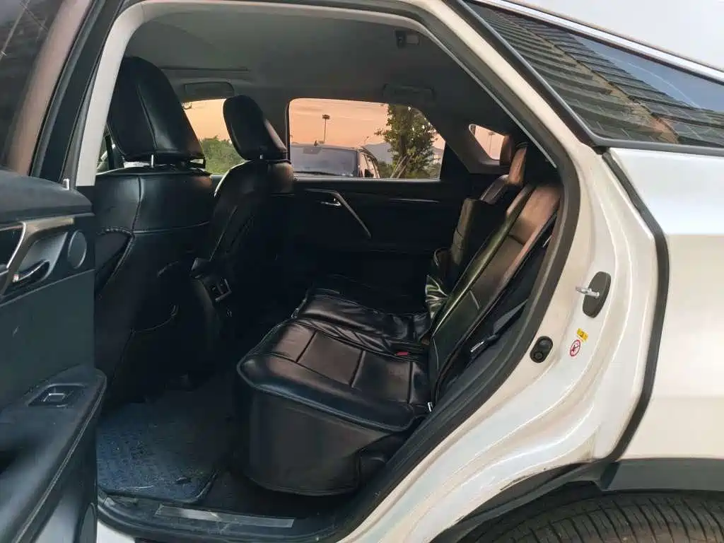 Lexus RX — миниатюра 7