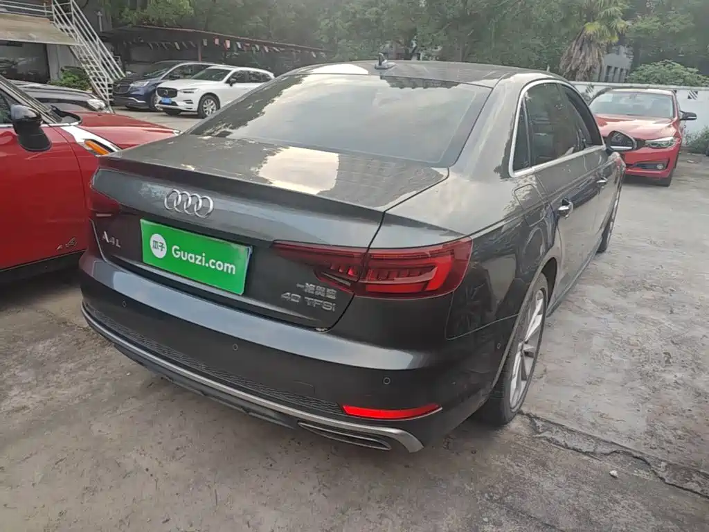 Audi A4L — миниатюра 7