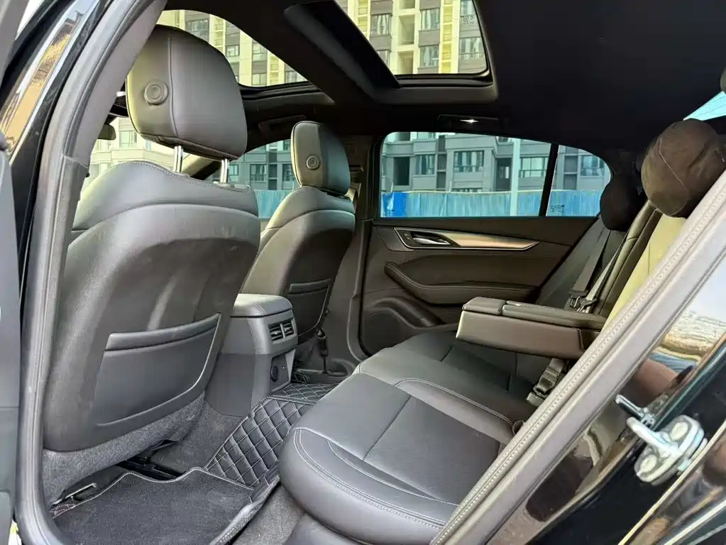Cadillac CT5 2025 28T Sport