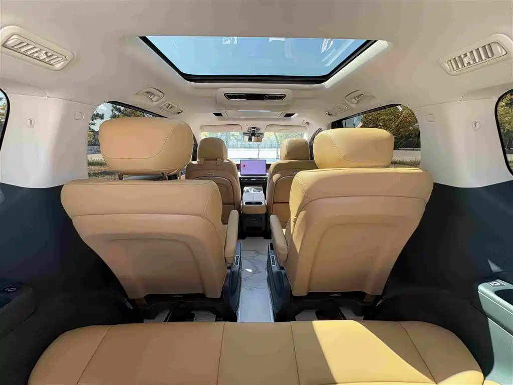GAC Motor Trumpchi E8 PHEV — миниатюра 22