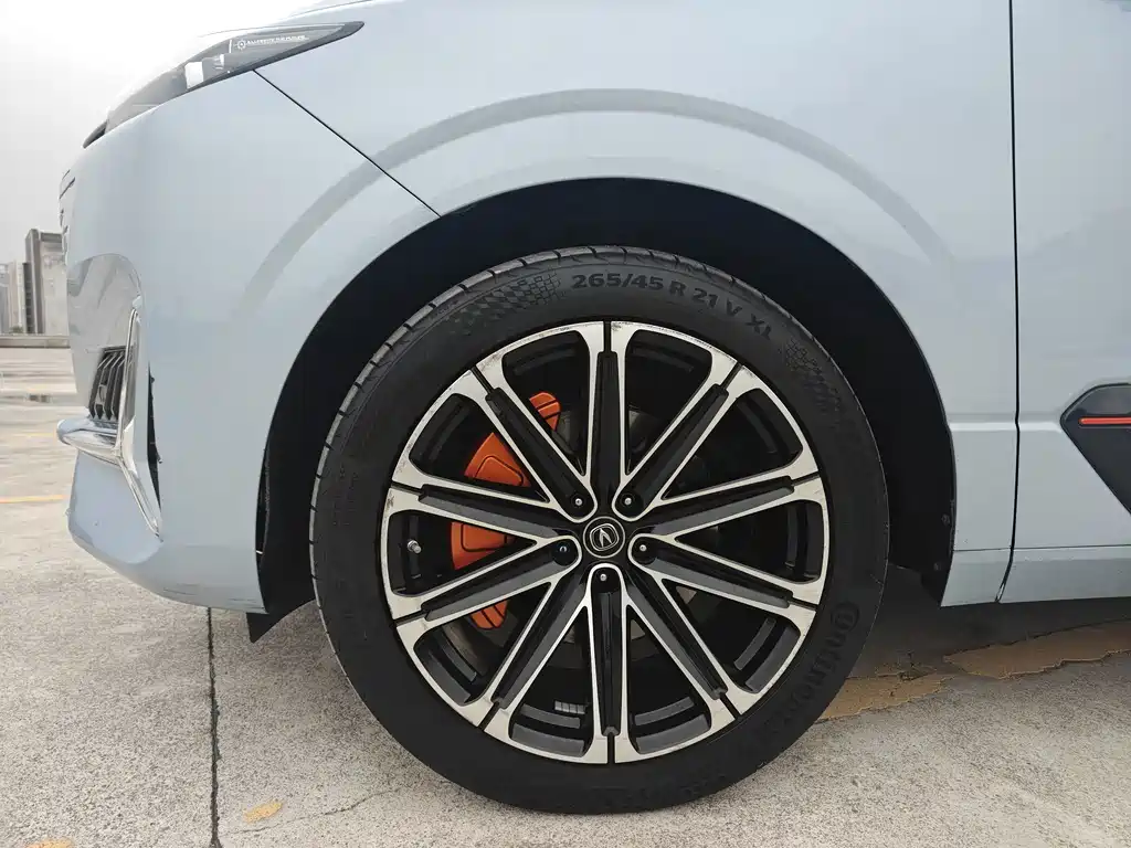 Changan UNI-K iDD — миниатюра 10