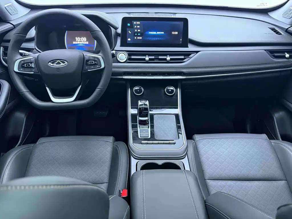 Chery Tiggo 8 — миниатюра 10