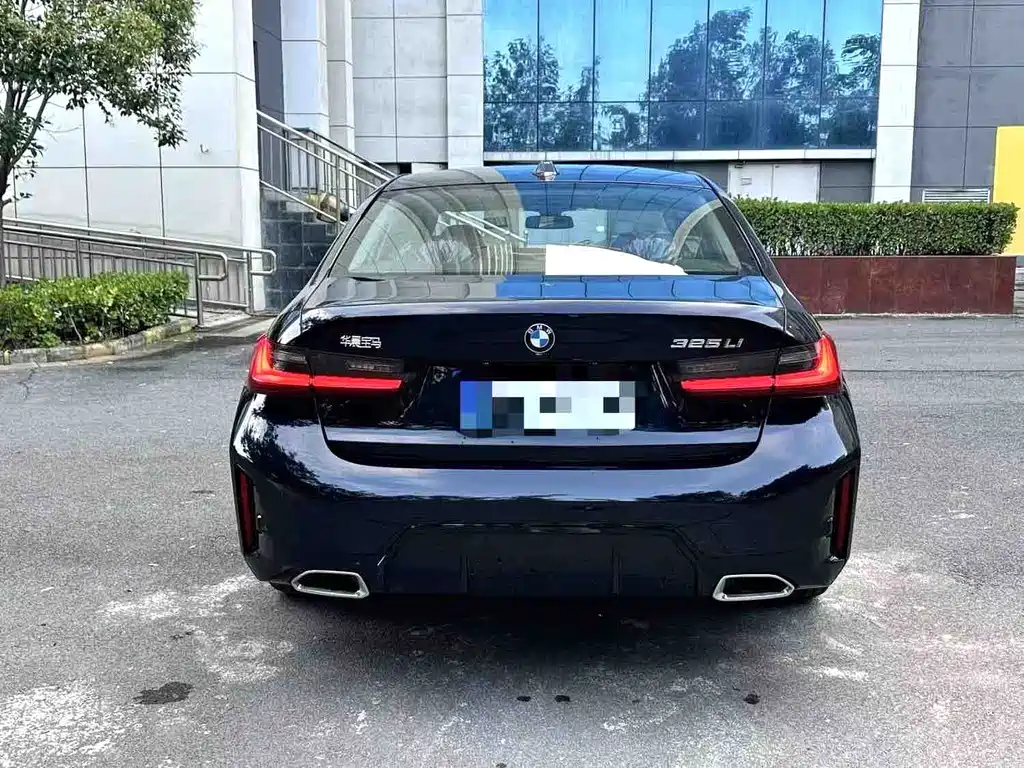 BMW 3 Series — миниатюра 9