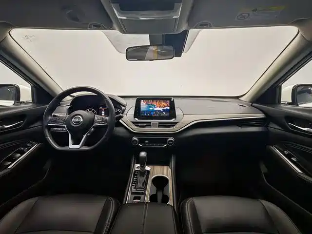 Nissan Teana — миниатюра 14