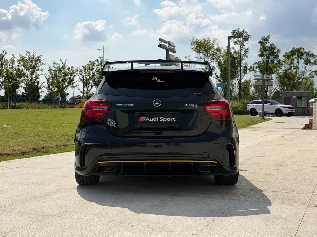Mercedes-Benz A-Class AMG (Import) — миниатюра 9