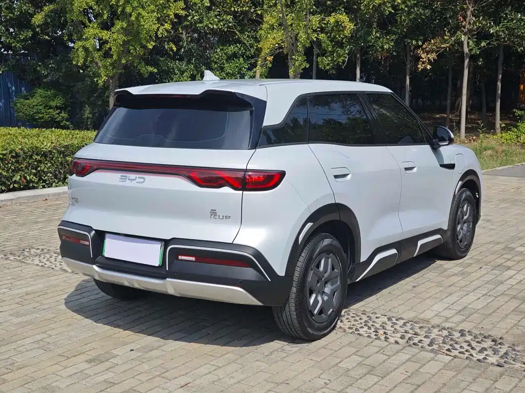 BYD Yuan UP — миниатюра 7
