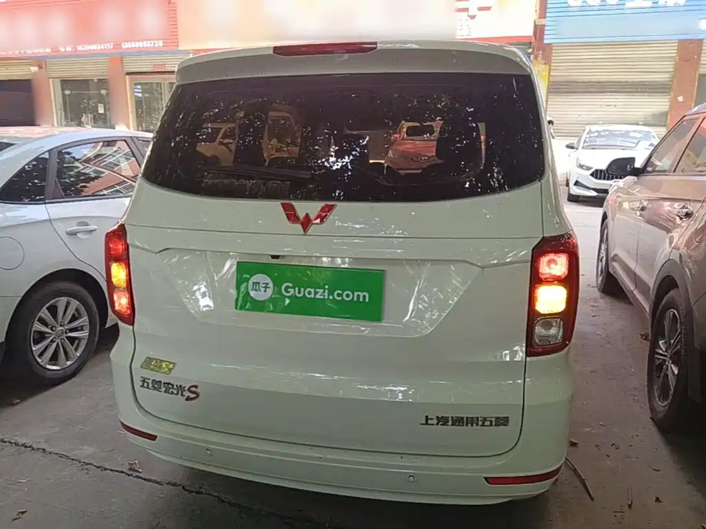 Wuling Hongguang — миниатюра 6