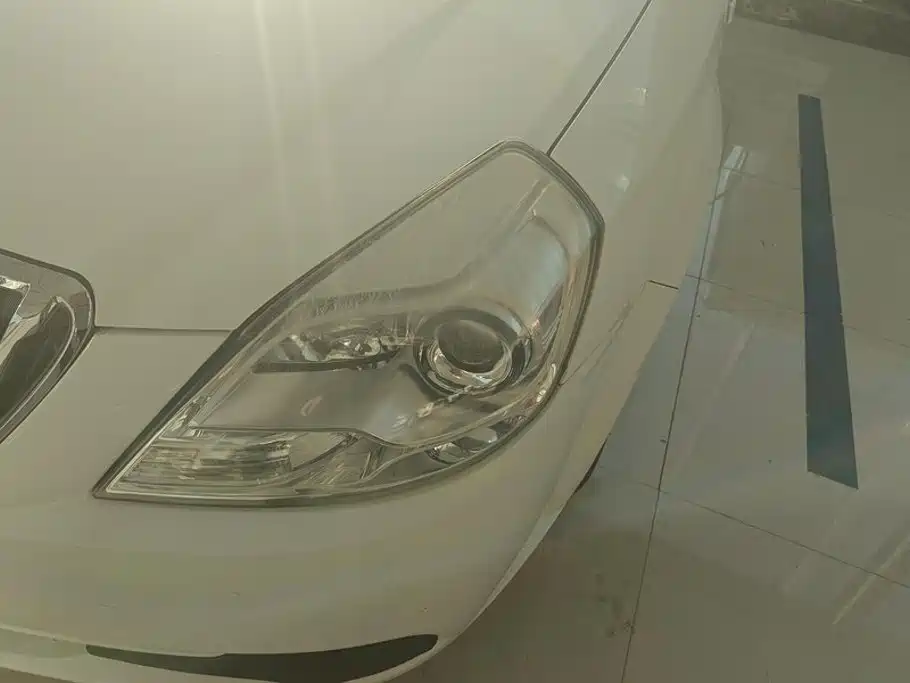 Buick Excelle — миниатюра 5
