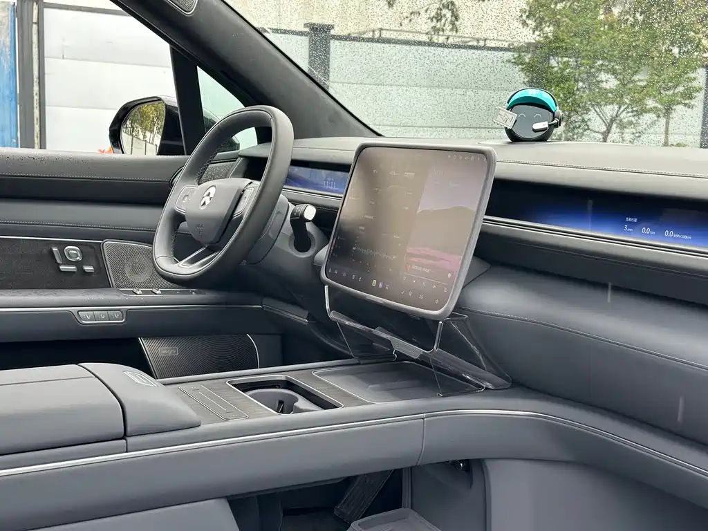 NIO ES8 2026 мест Executive Luxury