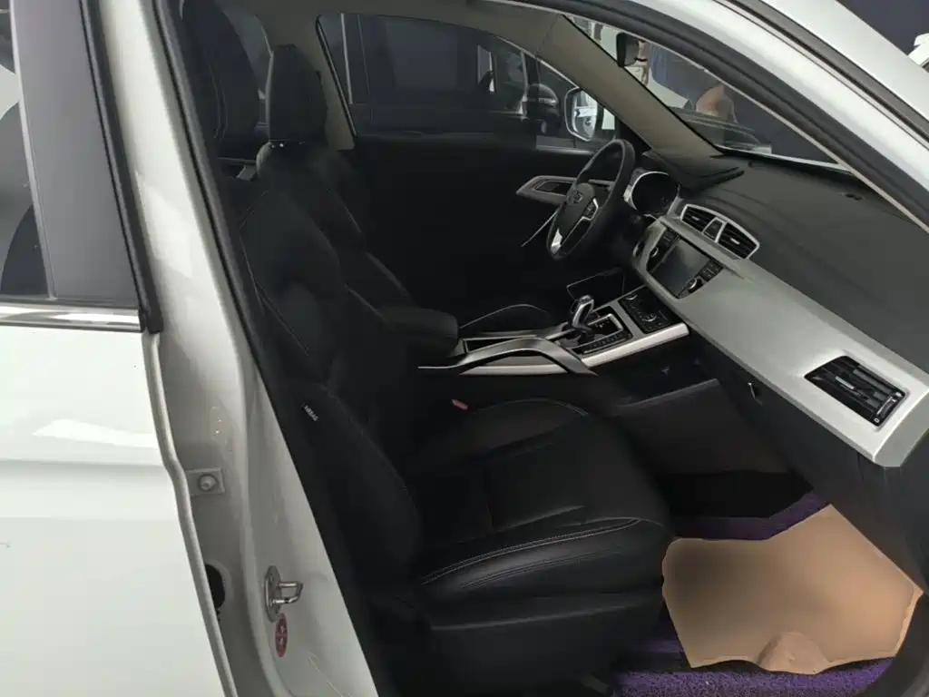 Geely Boyue — миниатюра 25