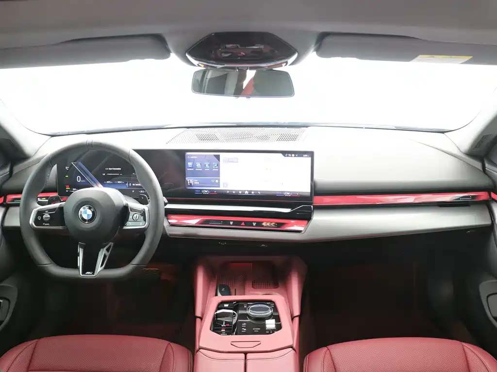 BMW 5 Series — миниатюра 10