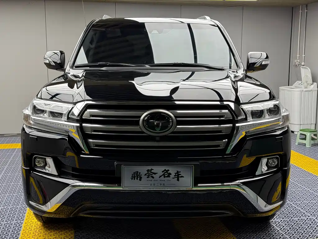 Toyota Land Cruiser — миниатюра 3