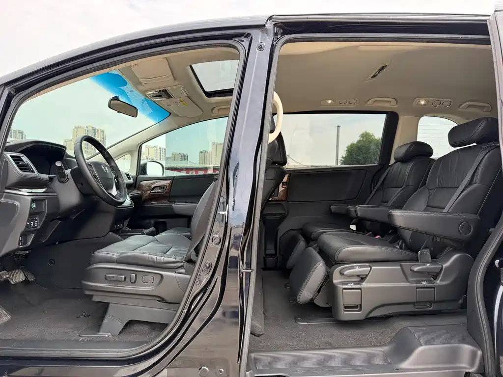 Honda Odyssey — миниатюра 14