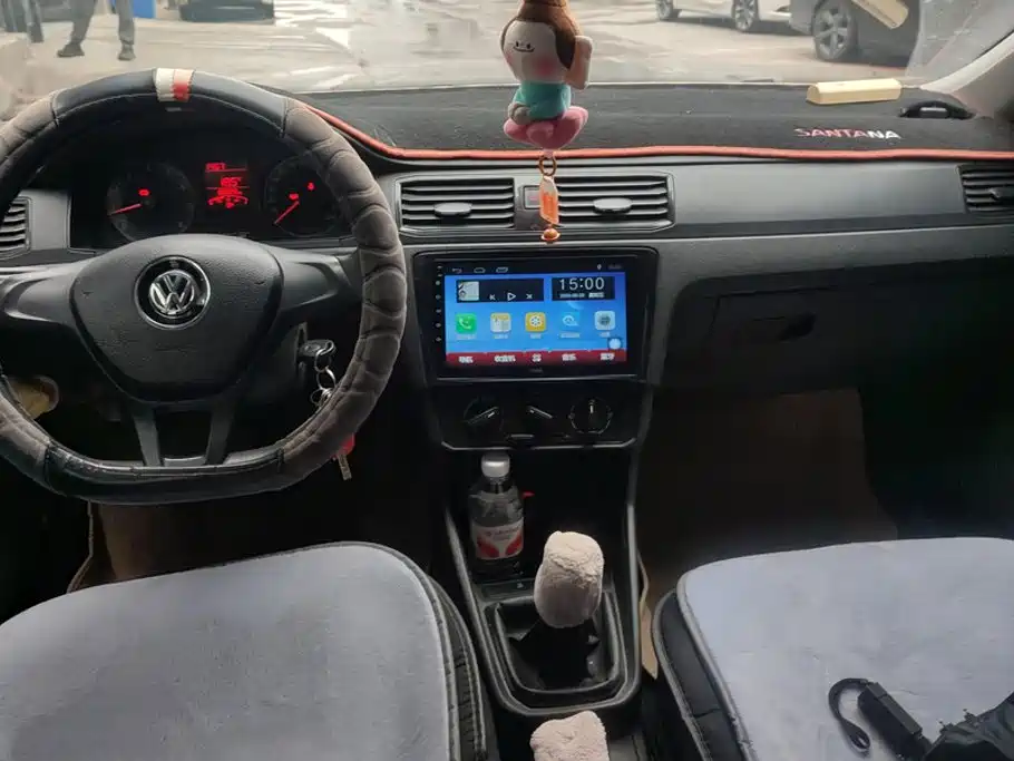 Volkswagen Santana — миниатюра 12