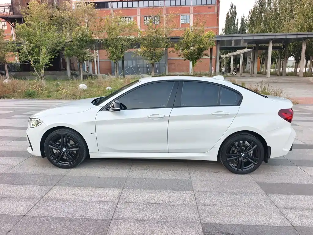 BMW 1 Series — миниатюра 4