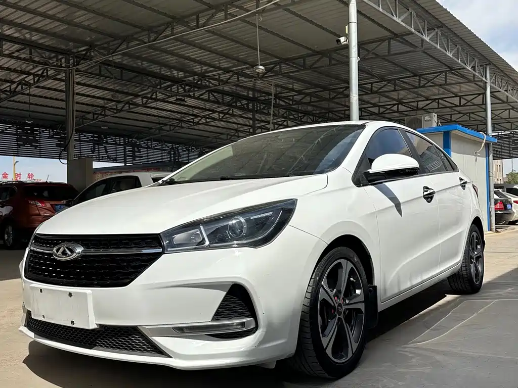 Chery Arrizo 5