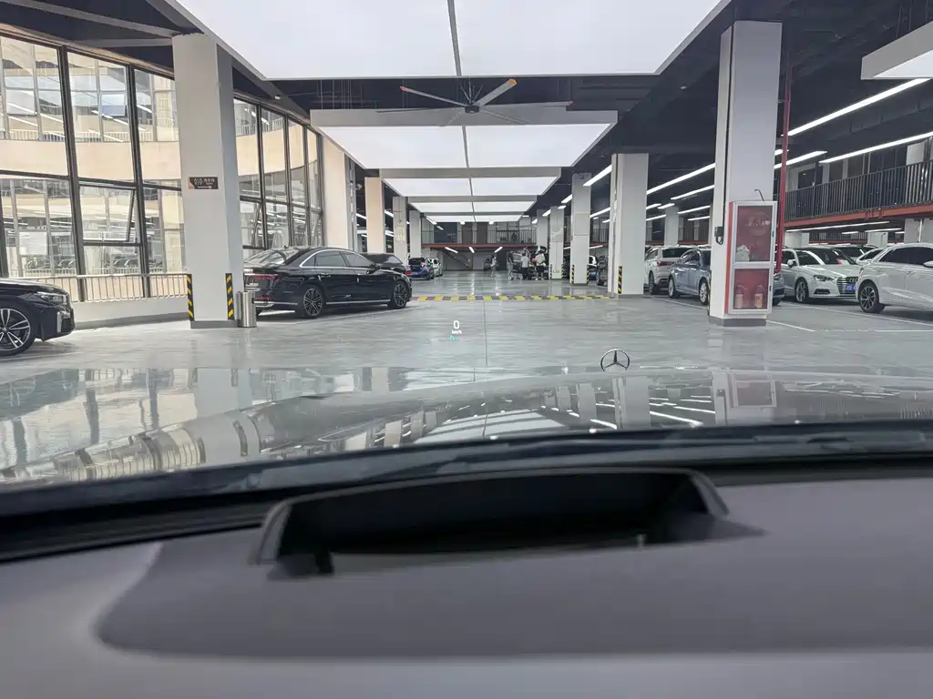 Mercedes-Benz S-Class — миниатюра 9