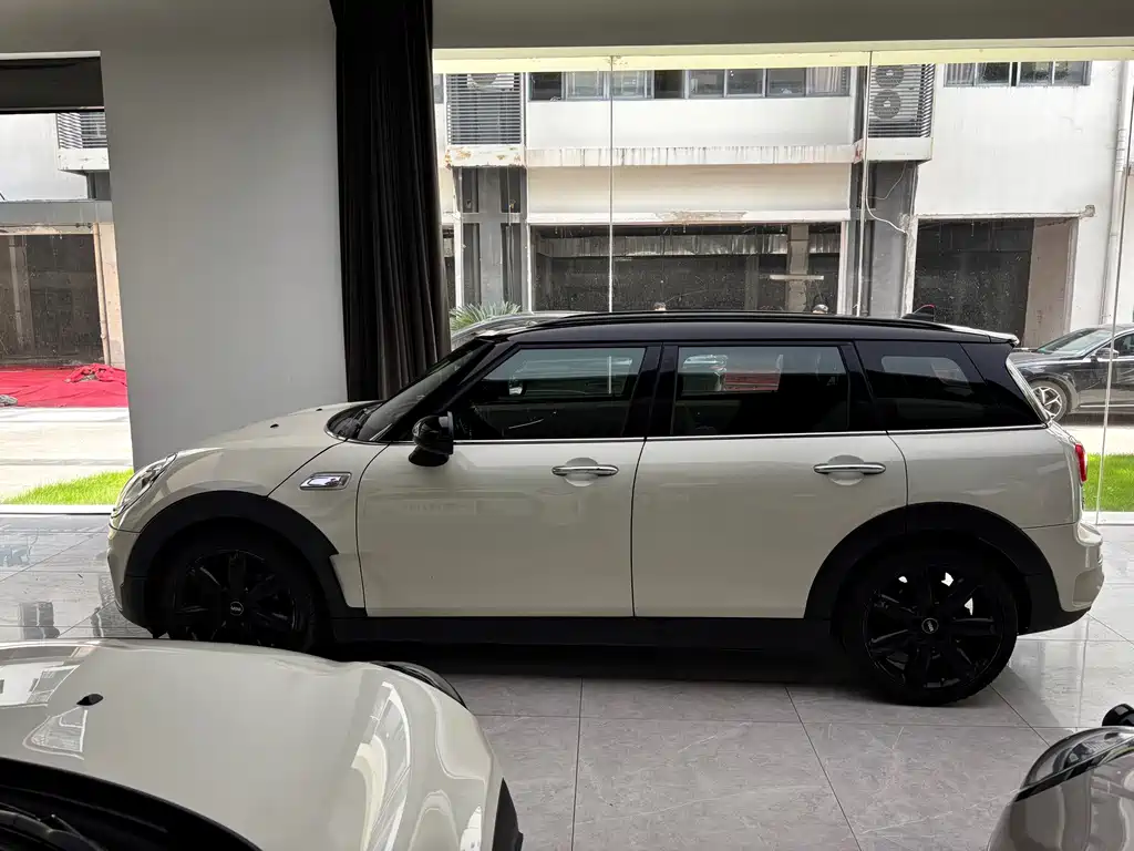 MINI Mini Clubman — миниатюра 3