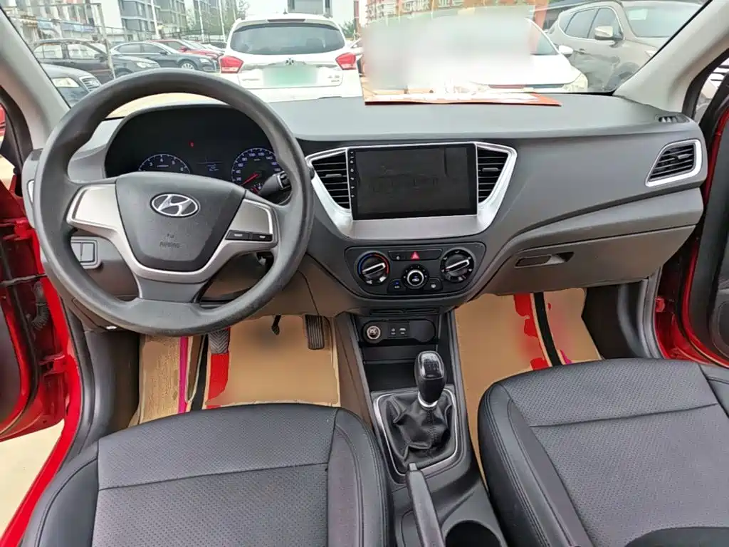 Hyundai Verna — миниатюра 10