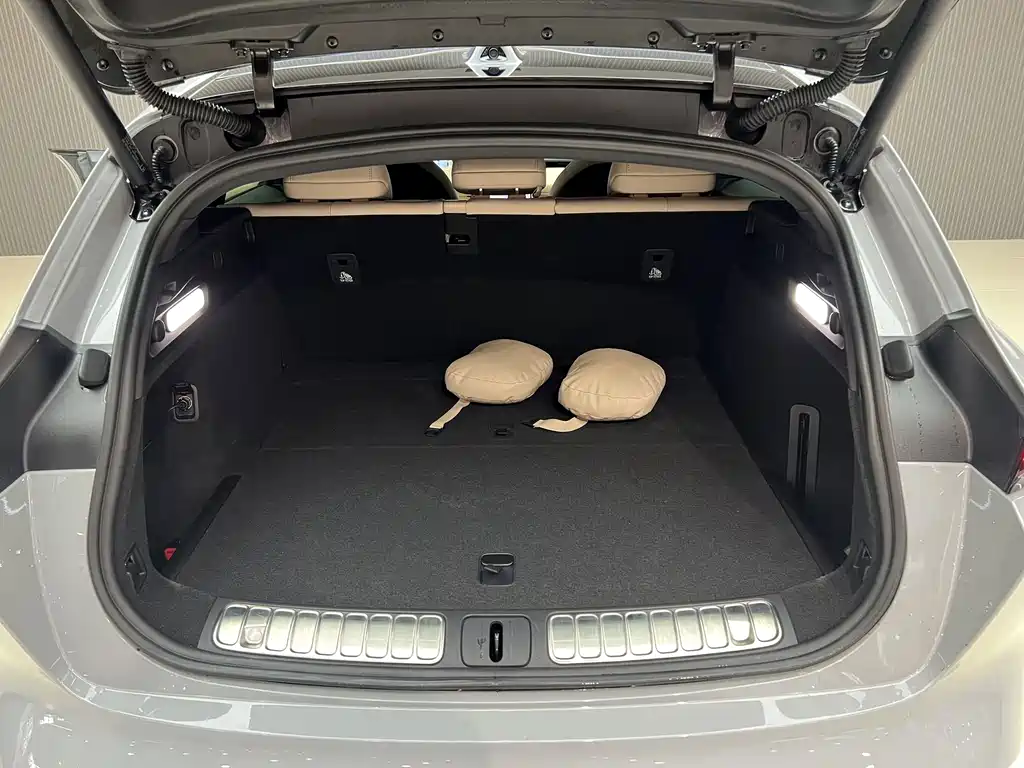 NIO ET5T — миниатюра 17