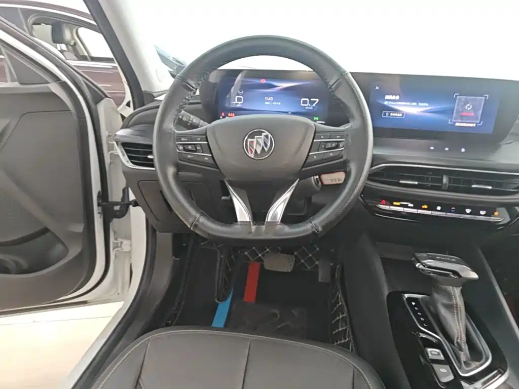 Buick Verano — миниатюра 11