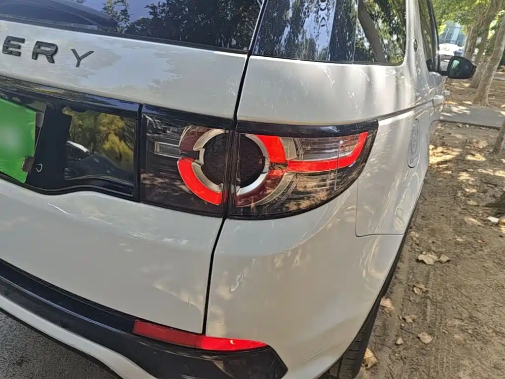 Land Rover Discovery Sport — миниатюра 8